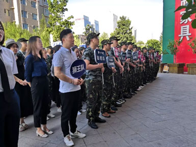 昌禾商學(xué)院丨8·15業(yè)績(jī)沖刺大會(huì)，凝心聚力，再創(chuàng)奇跡！